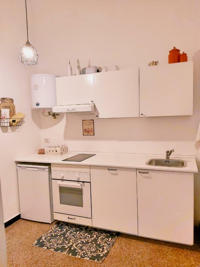 Central Chic Apartment 热那亚 外观 照片